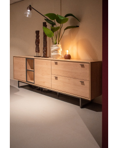 Dressoir Helsinki